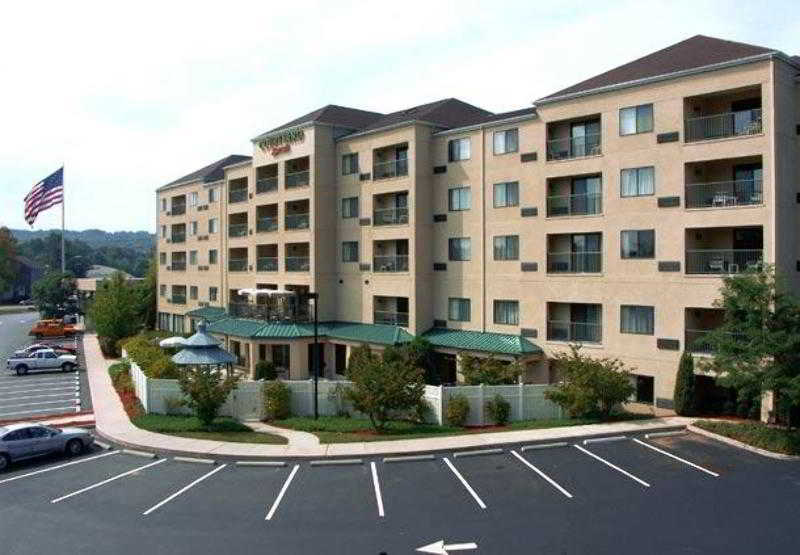 Courtyard By Marriott Norwich Hotel Exterior foto
