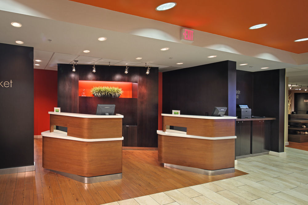 Courtyard By Marriott Norwich Hotel Exterior foto