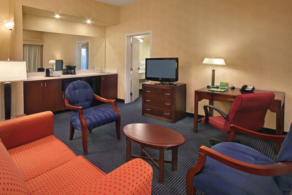Courtyard By Marriott Norwich Hotel Cameră foto